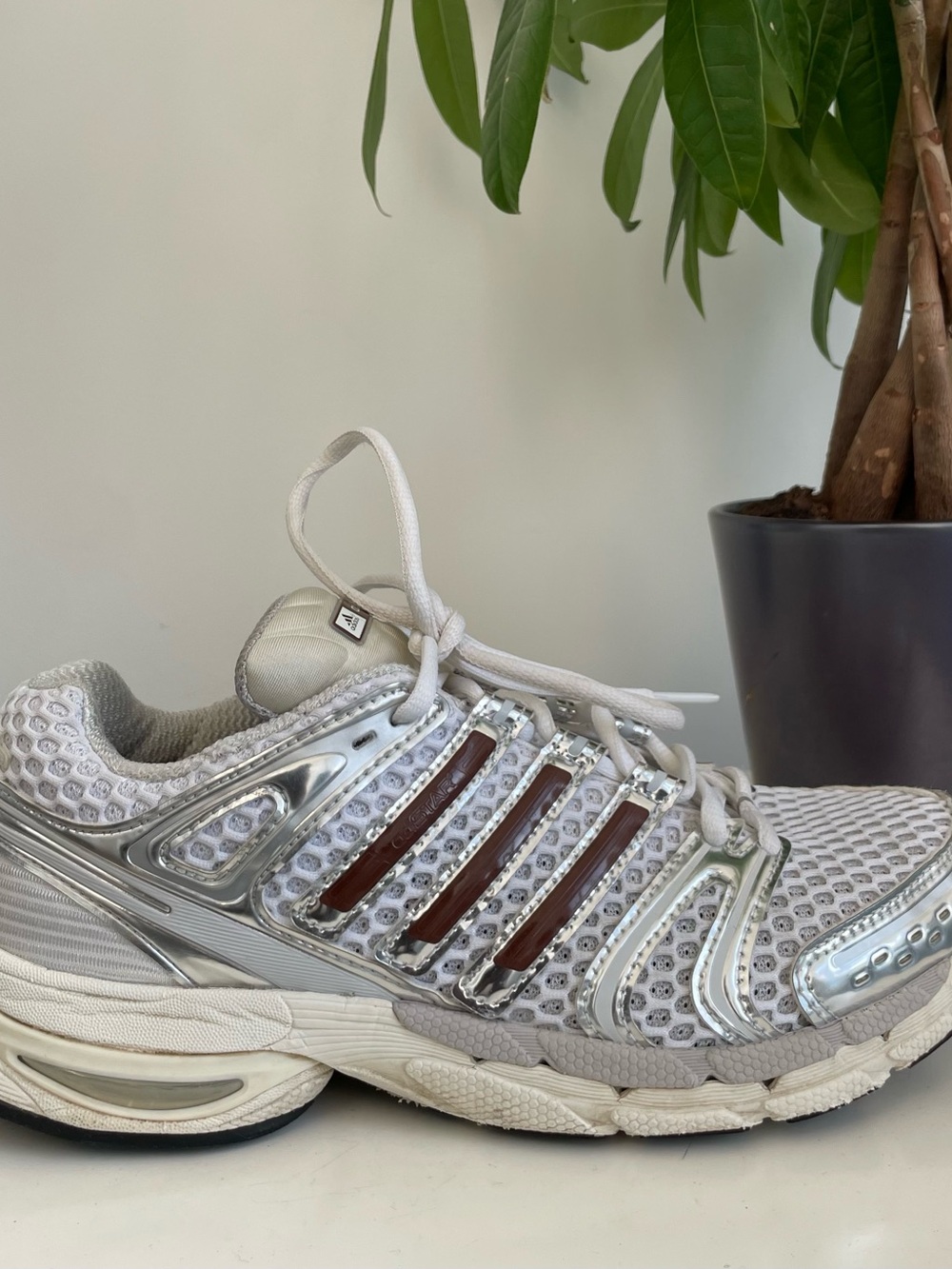 Women Size 7.5 adidas Adistar Control 5 White Brown Shoes